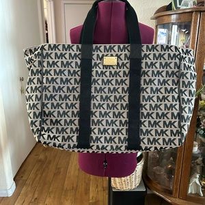 Michael Kors Large Tote/ Travel Bag